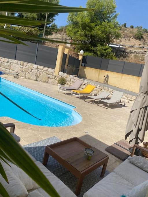 Detente Bas De Villa Jacuzzi, Piscine A 15 Min De Nice Каррос Екстер'єр фото